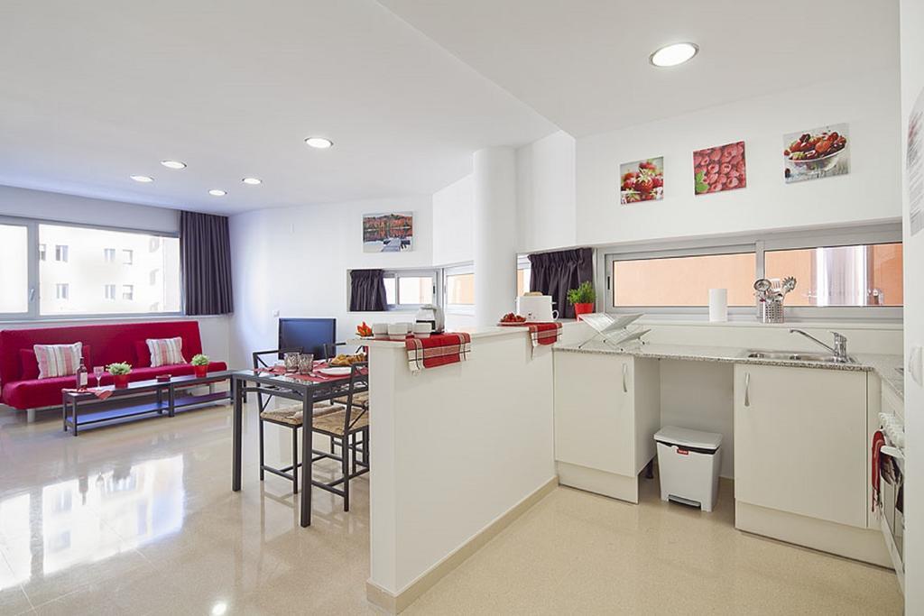 バルセロナチャームスイーツ パラレルアパートメント 部屋 写真
